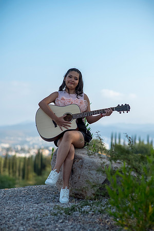 Paloma-12