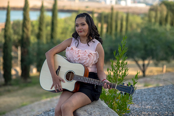 Paloma-14