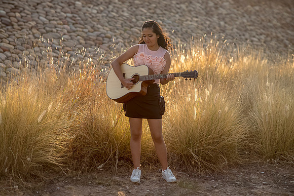 Paloma-25