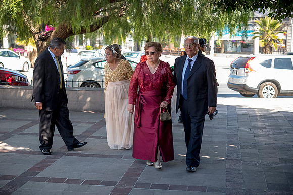 Ma de Lourdes e Isaias Bodas de Oro-2