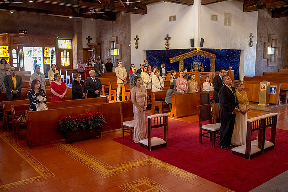 Ma de Lourdes e Isaias Bodas de Oro-44