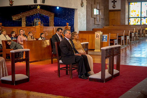 Ma de Lourdes e Isaias Bodas de Oro-46