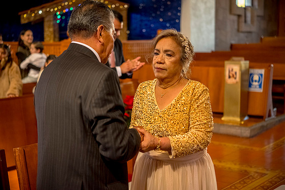Ma de Lourdes e Isaias Bodas de Oro-65