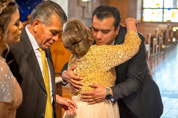 Ma de Lourdes e Isaias Bodas de Oro-85