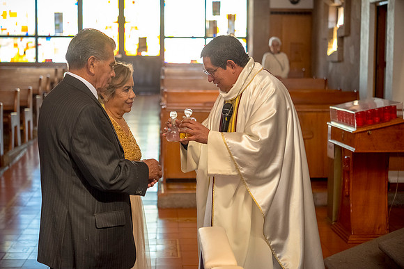 Ma de Lourdes e Isaias Bodas de Oro-103