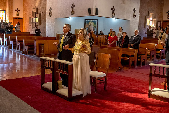 Ma de Lourdes e Isaias Bodas de Oro-114
