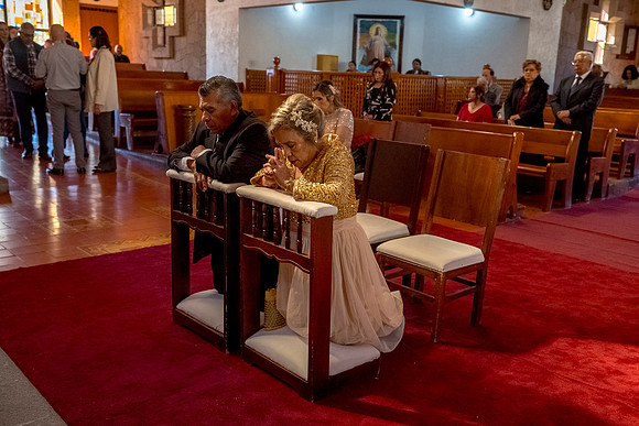 Ma de Lourdes e Isaias Bodas de Oro-140