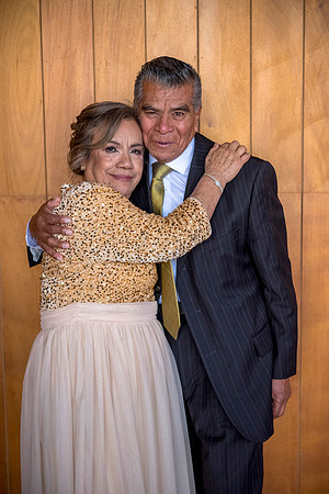 Ma de Lourdes e Isaias Bodas de Oro-250