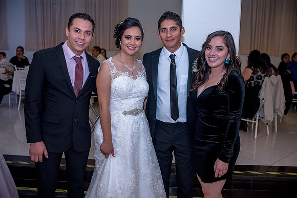 Alejandra y Christian JPEG-200