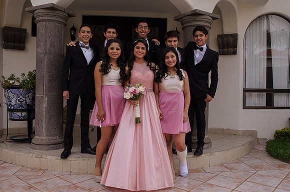 Paola Dia de los Quinces -18