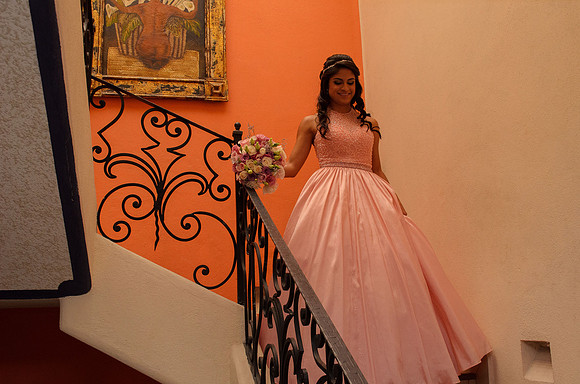 Paola Dia de los Quinces -8