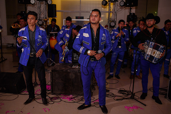 Paola Dia de los Quinces -406