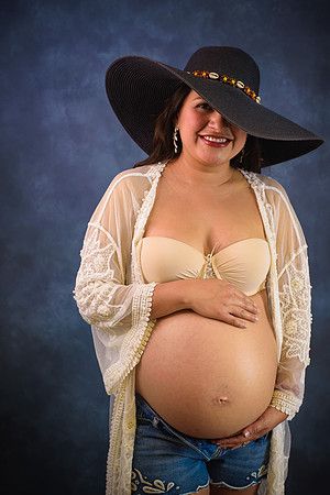 Estefania Mom to Be-36
