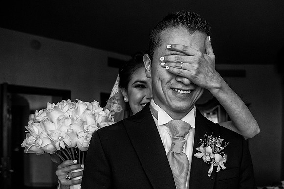 El first look