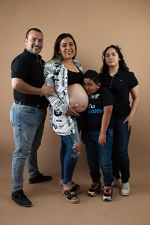 Elizabeth Mom to be-45