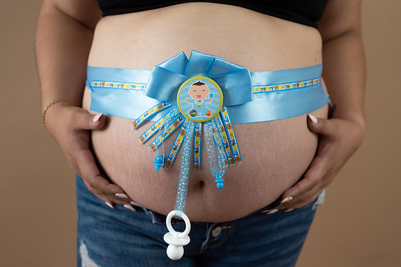 Elizabeth Mom to be-64