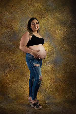 Elizabeth Mom to be-37