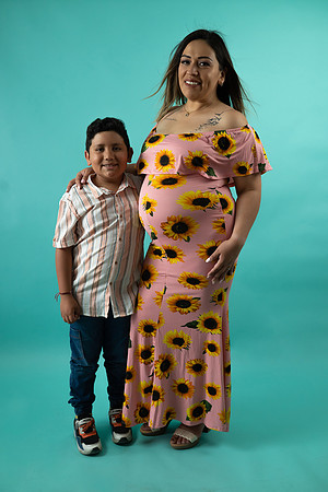 Elizabeth Mom to be-70