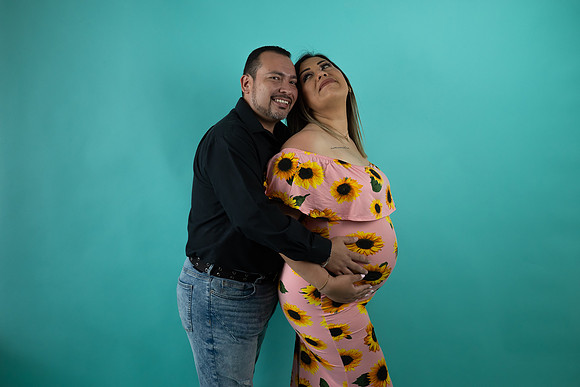Elizabeth Mom to be-90
