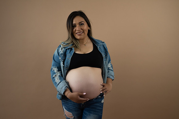 Elizabeth Mom to be-68