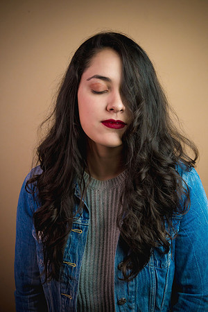 Valen Saenz en Studio -5