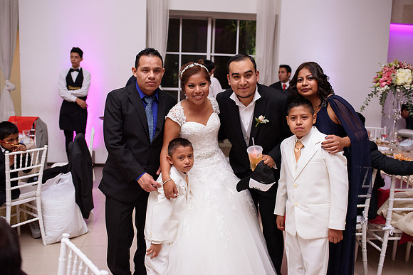 Cinthya y Angel dia de la Boda-713