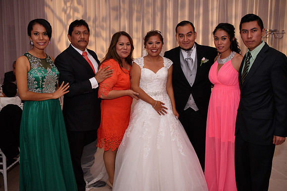 Cinthya y Angel dia de la Boda-428