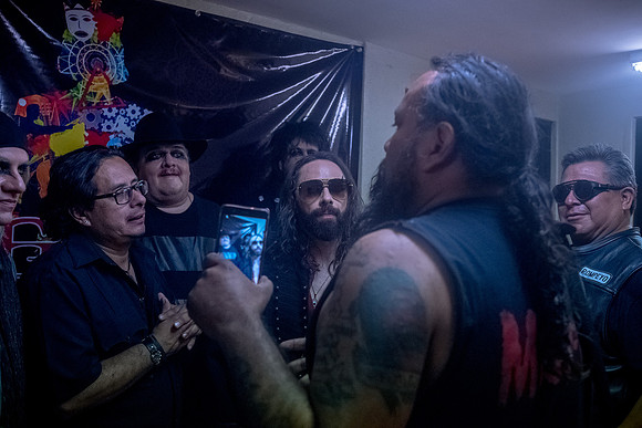 Moderatto-81