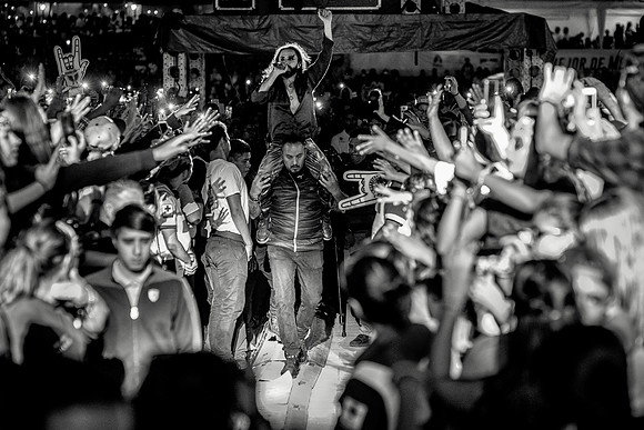 Moderatto-29
