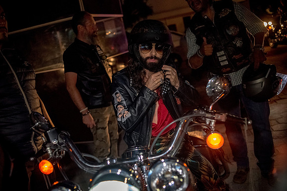 Moderatto-1b