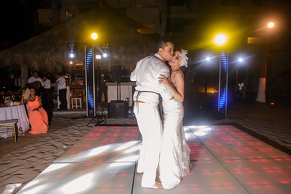 Boda Vallarta Genesis y Oscar-425