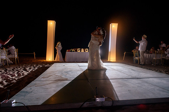 Boda Vallarta Genesis y Oscar-300