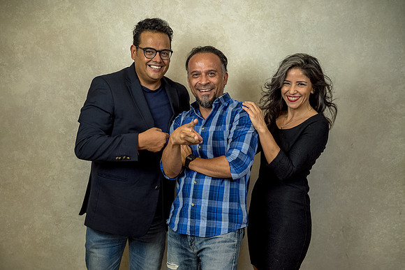 Editorial Noticieros-90