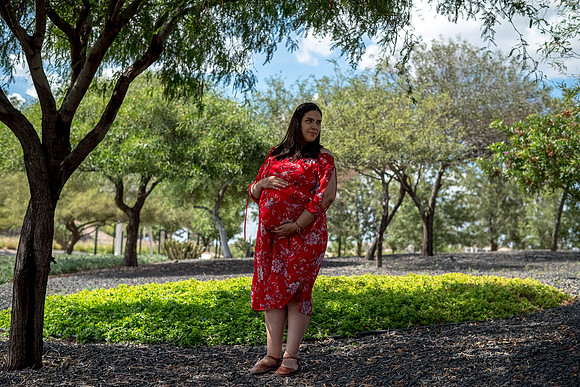 Tania Mom to be-24