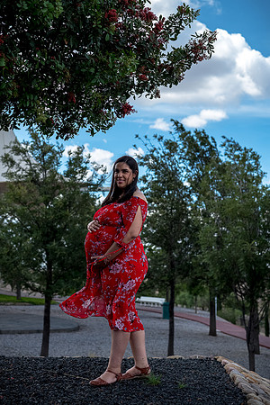 Tania Mom to be-45
