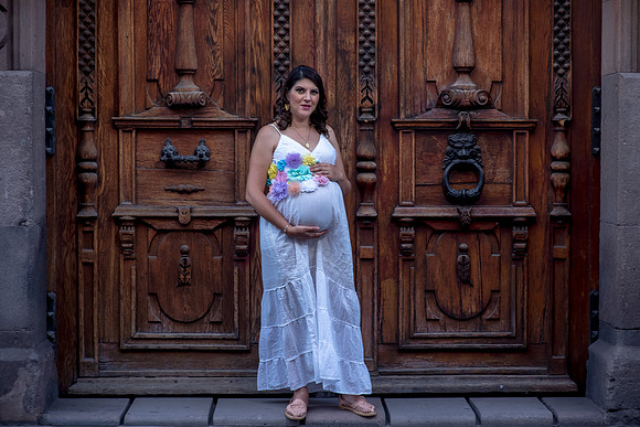 Alice Mom to Be-1
