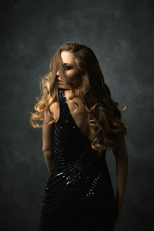 Editorial BarbiePG-14