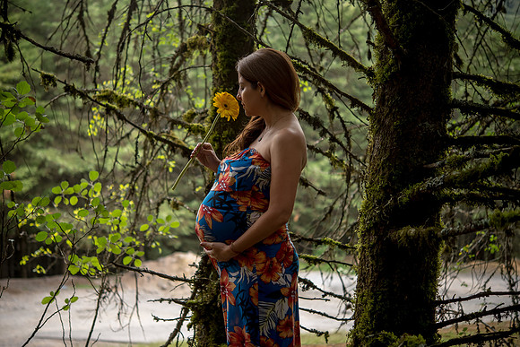 Heidi Mom to Be-7