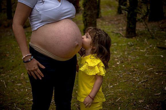 Heidi Mom to Be-16