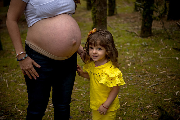 Heidi Mom to Be-17