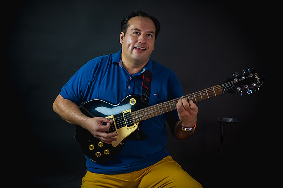 Roberto Gamboa-23