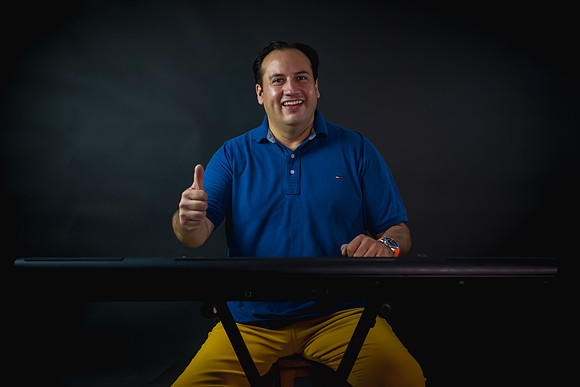 Roberto Gamboa-12