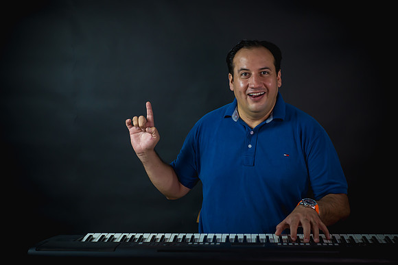 Roberto Gamboa-17