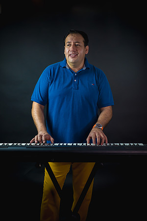 Roberto Gamboa-7