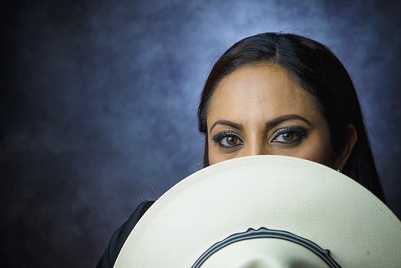 Monica Serrato-25