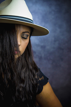 Monica Serrato-48