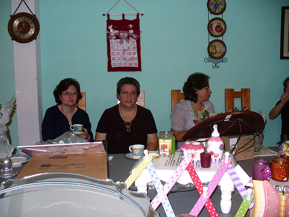 AMIGUIS BORDADO