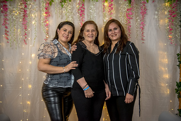 Selene dia de las Madres-52