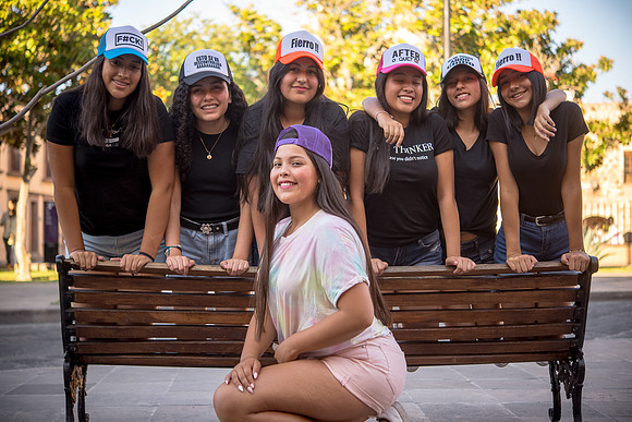 Fernanda Friends Session-50