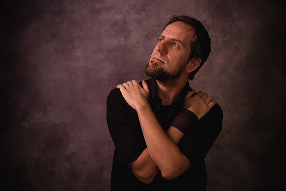 Javier en Studio -64